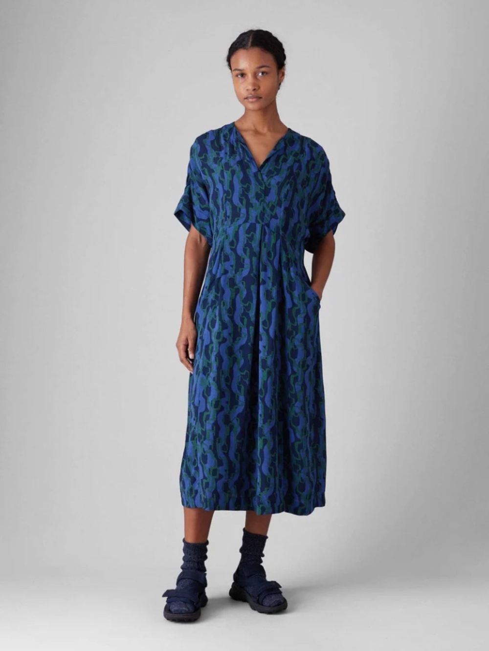 Toast Bryn Dress in Ribbon Multi Blue/Copper Green Size Medium M